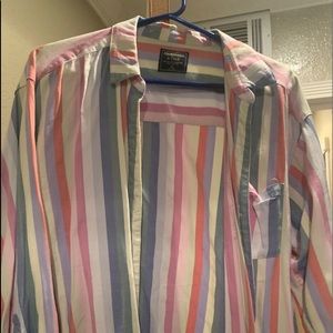 Abercrombie & Fitch button down crop top